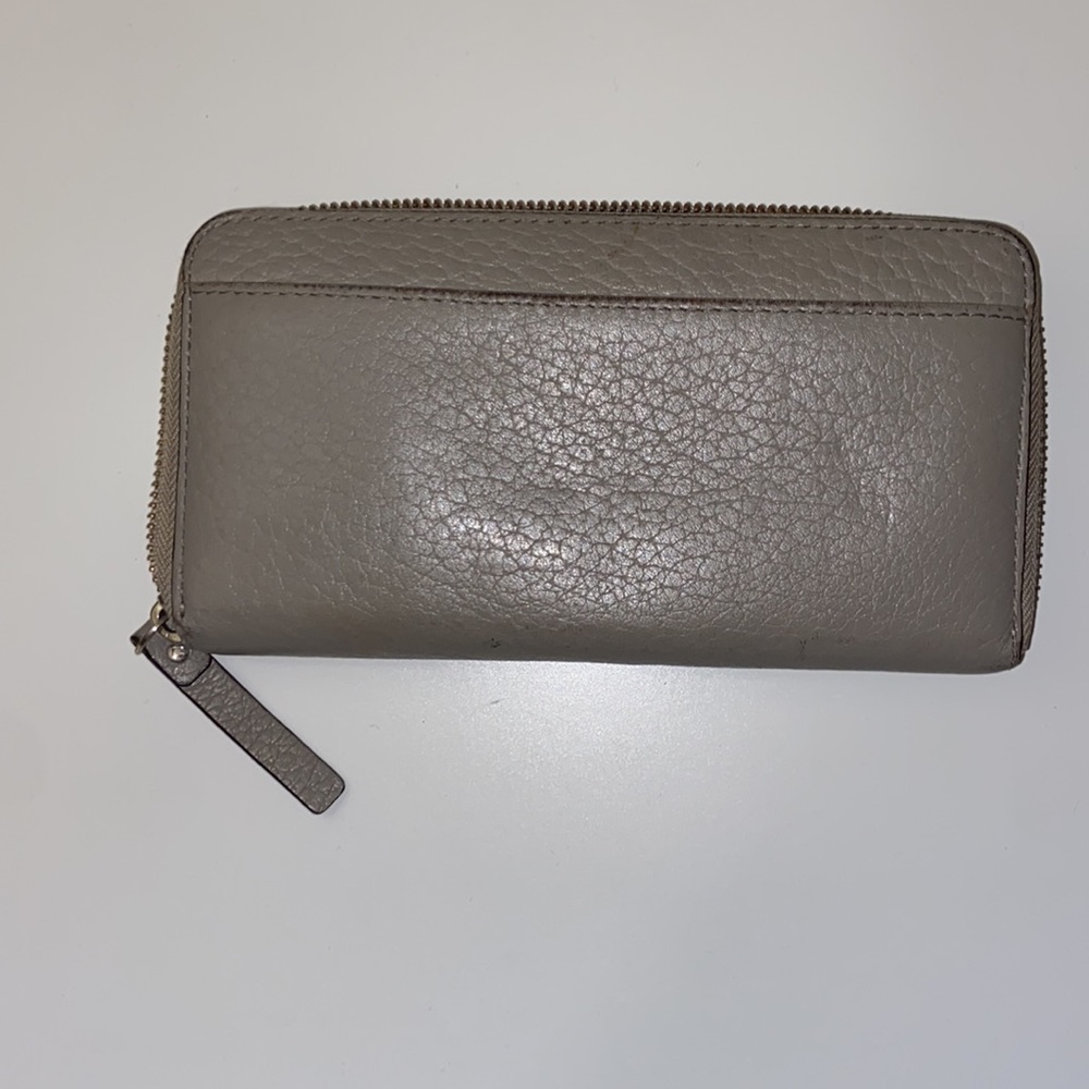 Kate Spade Wallet - Picture 2 of 4